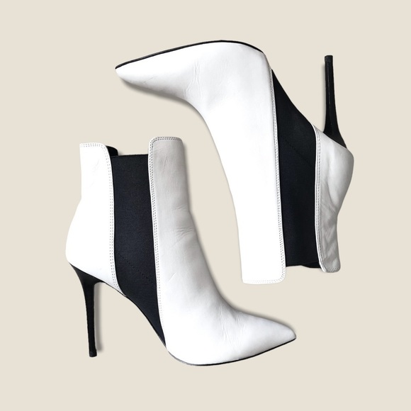 Tony Bianco Black White Leather Stiletto Heeled Casual/Formal Chic Ankle Booties - Picture 5 of 16